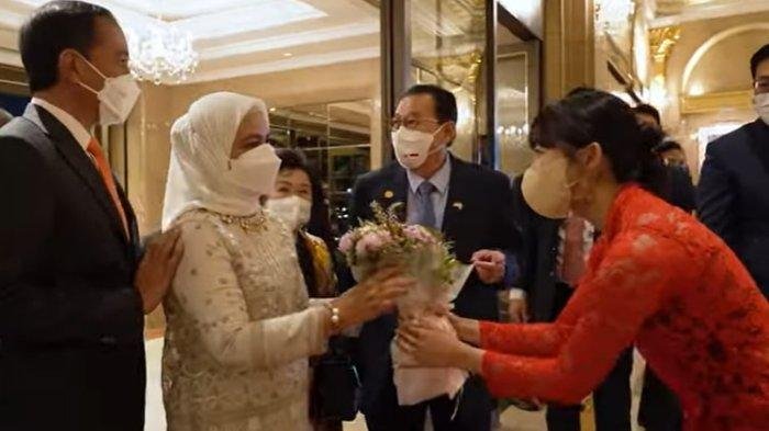 Cantiknya Gaya Dita Karang Idol Kpop Secret Number Sambut Jokowi dan Iriana Menggunakan Bahasa Jawa