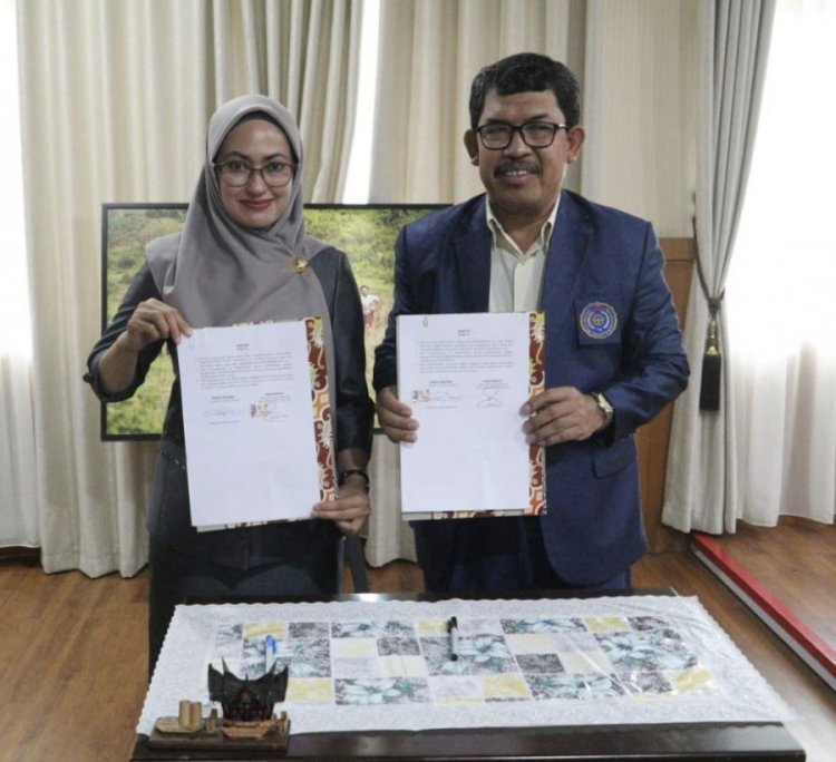 Bupati Luwu Utara Menandatangani MoU Dengan Universitas Muhammadiyah Palopo Di Bidang Pendidikan.