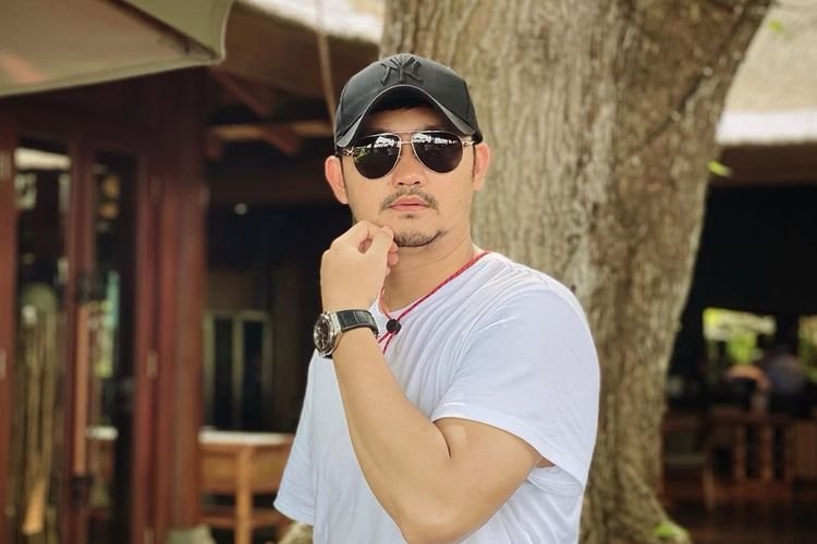 Dapat Modal Usaha 1 M dari Dewi Perssik, Angga Wijaya Malah Bangun Rumah Mewah 4 Garasi!! Kerjanya Apa?