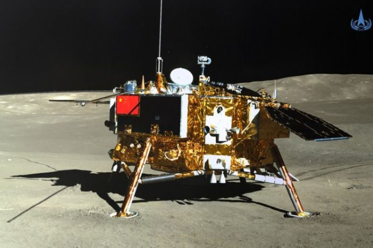 Tim ilmuwan China laporkan ukuran partikel regolit sisi jauh Bulan