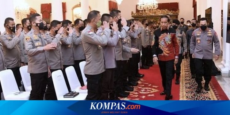 Disentil Jokowi soal Gaya Hidup Hedon, Berapa Gaji Jenderal Polisi?