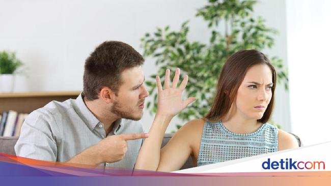 Zodiak Asmara 24 November: Capricorn Tak Seindah yang Diharapkan
