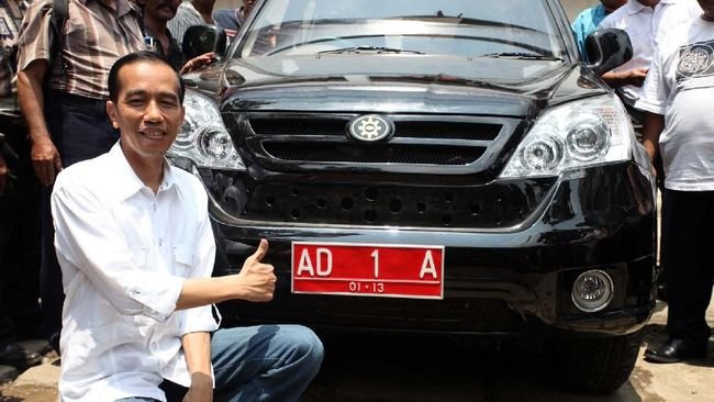 Banjir Kontroversi Esemka Seputar Jokowi dan Mobil China