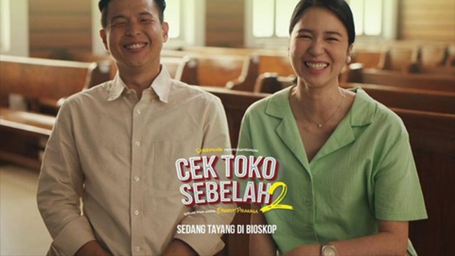 Inspirasi Tampilan Kasual Ala Laura Basuki di Film 'Cek Toko Sebelah 2'! Sederhana dan Modis