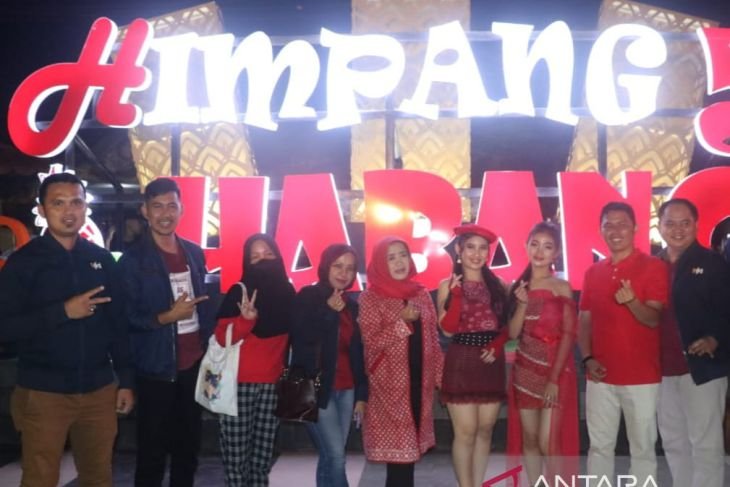 Kakanwil Kemenkumham Babel Apresiasi "Toboali Fashion Week" - ANTARA News Bangka Belitung