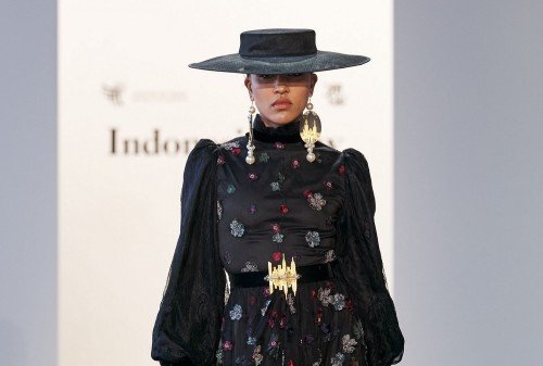 Zeta Prive Bangga Bawa Nama Indonesia di New York Fashion Week 2023