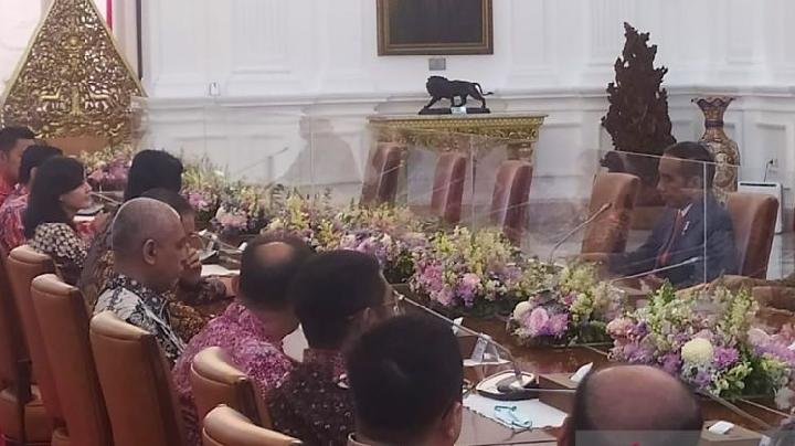 Jokowi Singgung 3 Capres - Cawapres 2024 di Acara HIPMI: Prabowo, Airlangga, Erick