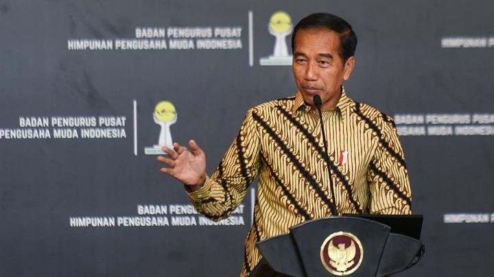 Jokowi Minta Masyarakat Spending Money, Indef: Perlu Beri Daya Tarik