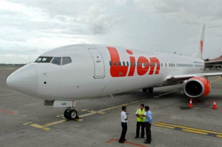 Insiden Penumpang Lion Air Lempar Handphone Berasap, Ini Penjelasan Manajemen