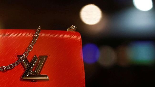 Kala Drama Bank AS Seret Louis Vuitton Cs ke 'Jurang Nestapa'