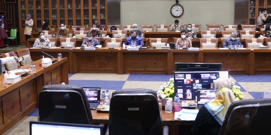 Rapat Kerja Pencucian Uang Rasa Fit And Proper Test Capres di Komisi III DPR