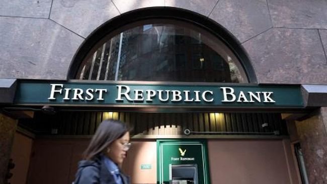 Krisis Bank AS Ngeri, Saham First Republic Anjlok 50% Sehari
