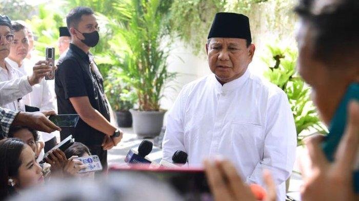 Ganjar Pranowo Ditetapkan Sebagai Capres, Prabowo Dinilai Kelimpungan Hingga Kunjungi Sejumlah Tokoh - Tribun-papua.com