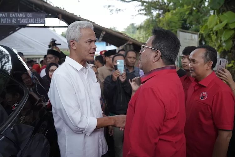 Napak Tilas di Rangkasbitung, Rano Ajak Capres PDIP Kunjungi Museum Multatuli