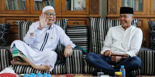 Ganjar, Prabowo dan Anies, Para Capres Mulai Rajin Sowan ke Ulama