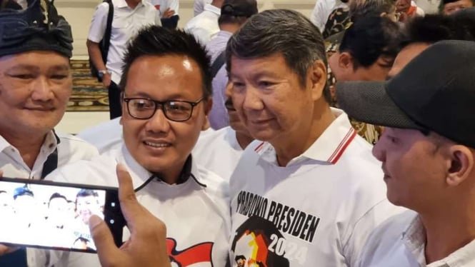 Hashim Ungkap Perbandingan Prabowo dengan Capres Lain, Petugas Partai vs Petugas Rakyat