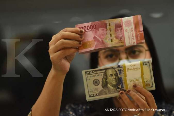 Rupiah Melemah Imbas Isu Debt Ceiling AS, Simak Proyeksinya untuk Selasa (30/5)