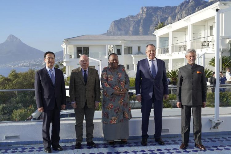 Para Menlu Negara BRICS Bertemu, Siap Saingi Kekuatan Barat