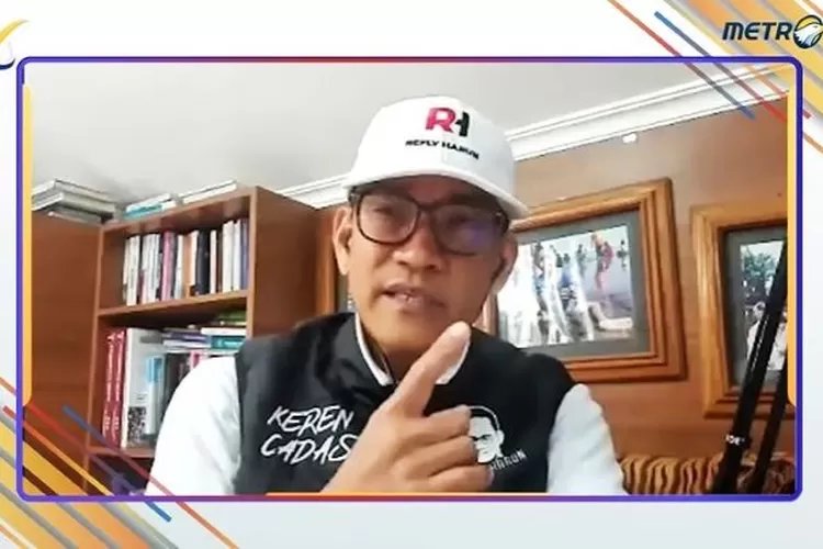 Refly Harun Minta Capres Contoh Anies Tak Bagi Sembako dan Amplop