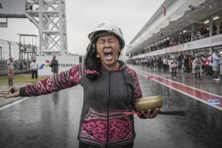 Rara Sang Pawang Hujan, Ramal 3 Capres Kuat Indonesia 2024, Anies Baswedan Bulan ini Disebut Ketiban Sial