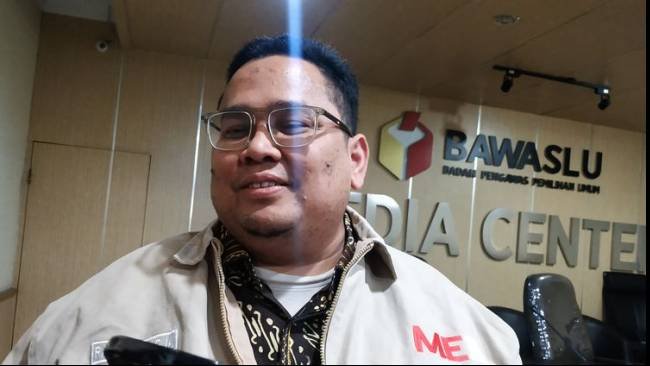 Bawaslu Usut Baliho Capres Ganjar Pranowo yang Dicopot oleh Anggota TNI di Kalteng