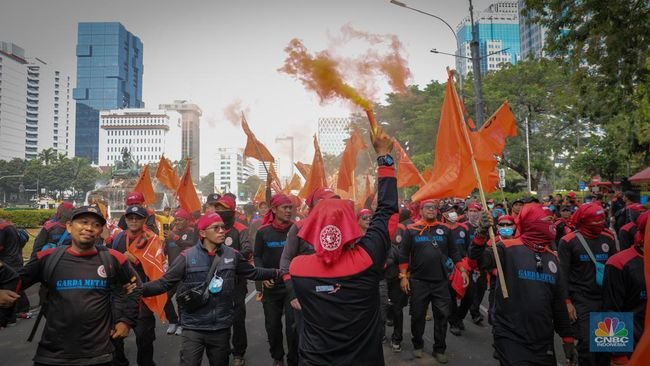Serikat Buruh 'Membelot' dari Ganjar, Kini Dukung Anies