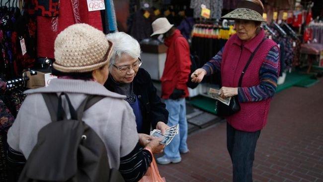 10% Warganya Lansia, Jepang Bersiap Hadapi 'Kiamat' Baru