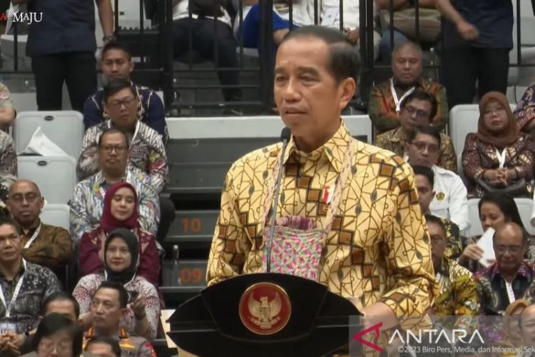Isu Capres Tampar dan Cekik Wamen, Jokowi: Tidak Ada Peristiwa Itu