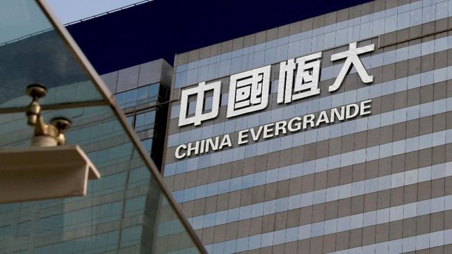 Bos Evergrande Ditahan, Properti Merana-Ekonomi China 'Gelap'