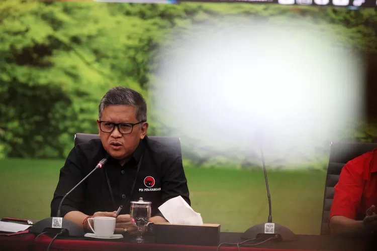 Jelang Putusan Batas Usia Capres-Cawapres, PDIP Larang Kader dan Simpatisan Demo ke MK