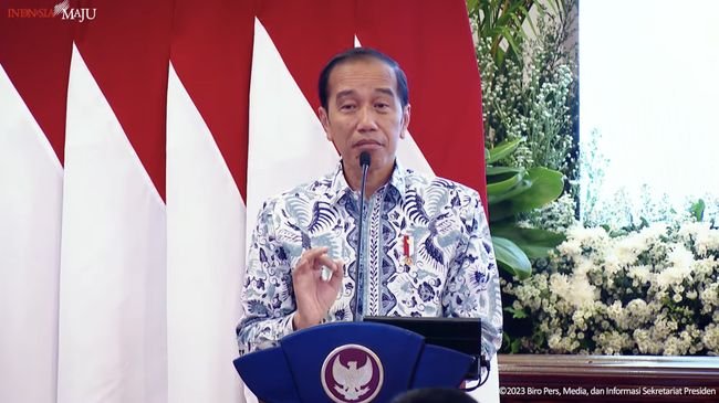Jokowi Pangkas Penarikan Utang RI Akhir 2023