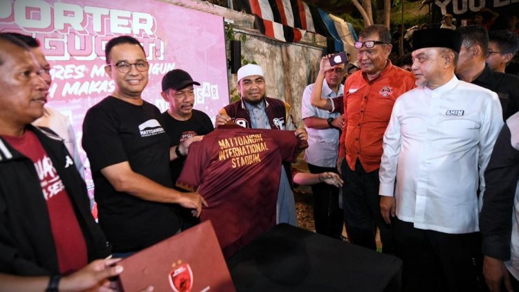 Anies Baswedan Janji Bangun Stadion Sepakbola di Makassar Jika Terpilih Jadi Presiden