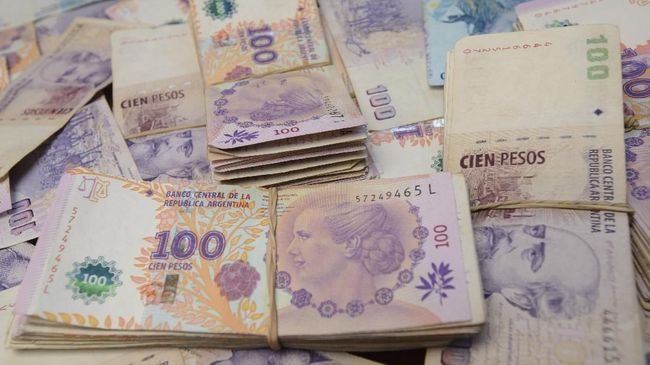 Atasi Krisis, Argentina Sengaja Pangkas Nilai Peso 50 Persen Lebih