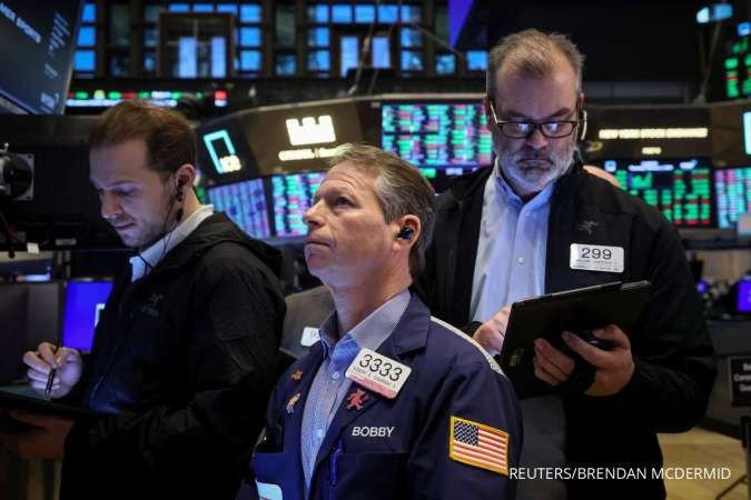 Data Inflasi AS 2023 Direvisi, Wall Street Menghijau di Akhir Pekan