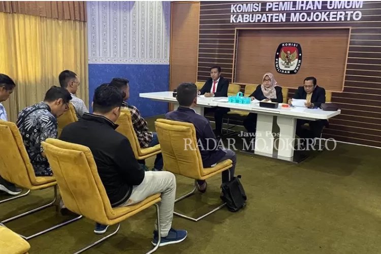 Anggota KPPS di Kabupaten Mojokerto Disanksi, Sebarkan Ujaran Kebencian terhadap Pendukung Capres