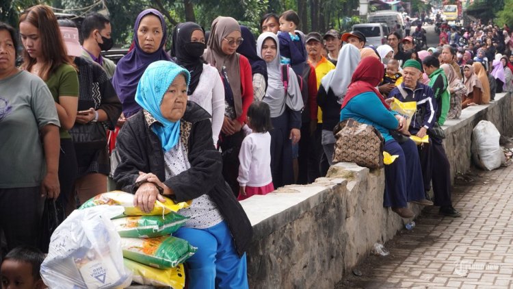 Hasil Survei Terbaru LSI: Mayoritas Masyarakat Nilai Kondisi Ekonomi di Indonesia Buruk