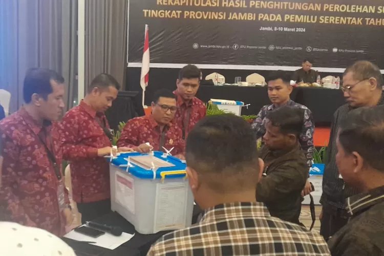 Saksi Paslon Capres Ganjar-Mahfud Temukan Ada Puluhan Pemilih Berada di Malaysia Diduga Nyoblos di TPS Danau Kerinci