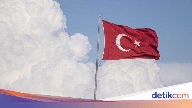Buntut Inflasi Menggila, Bank Sentral Turki Kerek Suku Bunga Jadi 50%