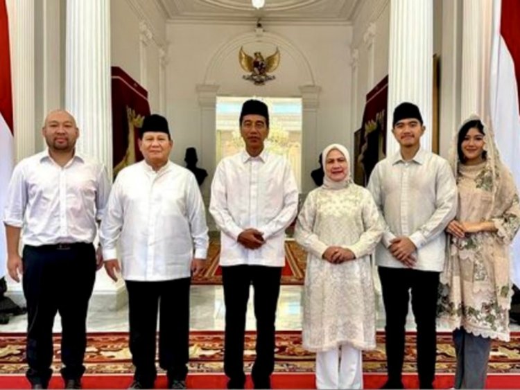 Kaesang Bagi Kebahagian Bersama Presiden Jokowi dan Capres Prabowo