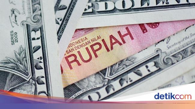 Buat Jaga Rupiah & Bayar Utang, Cadangan Devisa RI Susut Jadi US$ 136,2 Miliar