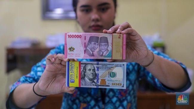 Tak Ada Angin Tak Ada Hujan, Lah Rupiah Kok Jeblok?