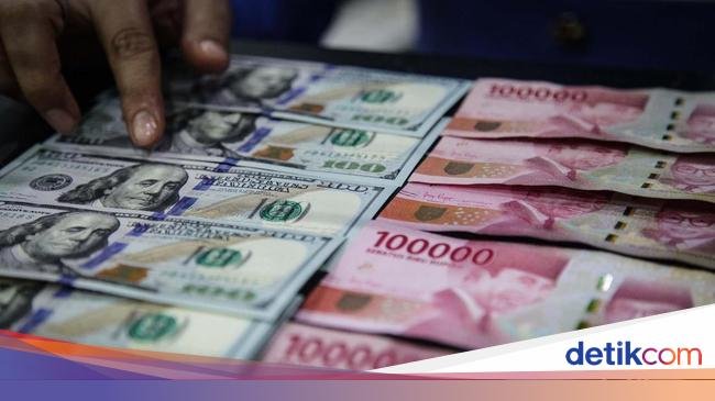 Waswas Rasio Utang RI Naik Jadi Biang Kerok Dolar AS Tembus Rp 16.400