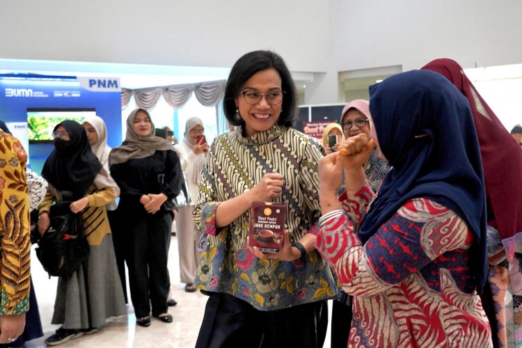 Sri Mulyani Dukung Usaha Jamu Nasabah PNM Mekaar