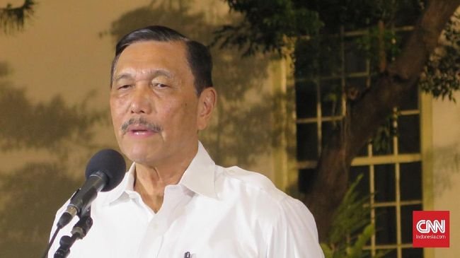 Luhut Pastikan Tarif Impor 200 Persen Tak Hanya Targetkan Produk China