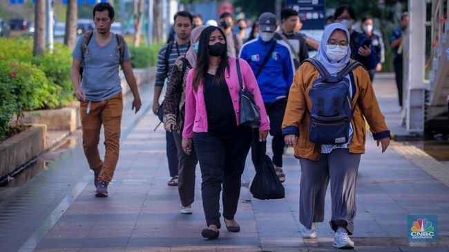 Nasib Miris Kelas Menengah RI: Harga Barang Melonjak-Gaji Stagnan