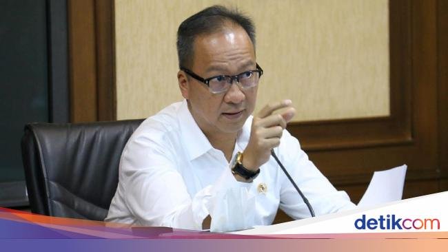 Banjir Barang Impor Jadi Ancaman Ngeri Industri Manufaktur RI