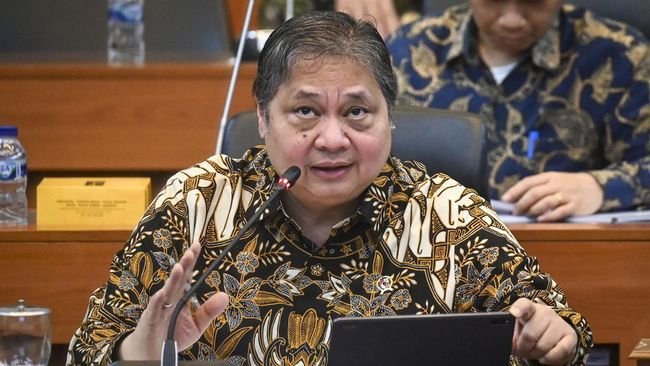 Pemerintah Beri Sinyal PPN Tetap Naik Jadi 12 Persen pada 2025