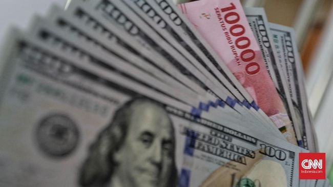 Rupiah Meriang ke Rp15.643 Gara-gara Polemik Revisi UU Pilkada