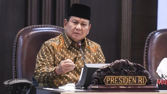 Poin-poin Peringatan & Arahan Prabowo di Sidang Kabinet Perdana