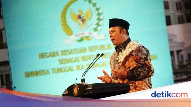 Wakil Ketua DPR Tolak PPN Naik Jadi 12%: Harga Naik, Masyarakat Makin Berat